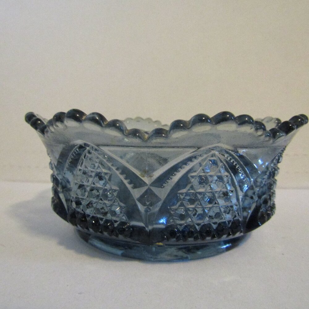 PALE SMOKY BLUE Vintage Cut Glass 4" CANDY BOWL - STARBURST PATTERN Ruffled Edge